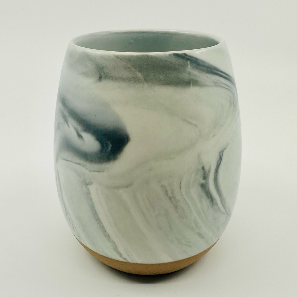Ceramic Marbled Mug – Modern Minimalist Design - Picture 3 of 6